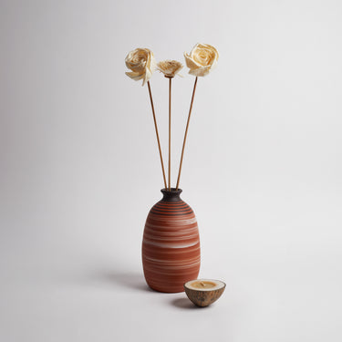KARDA VASE (SMALL)
