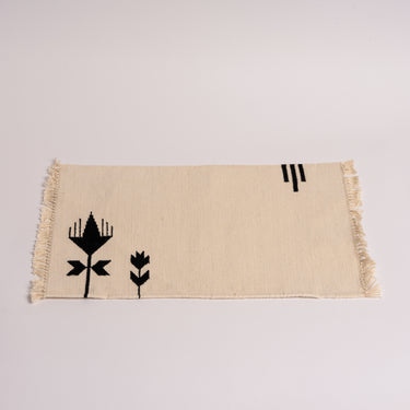 NARGIS TABLE MAT - CREAM WITH BLACK (SET OF 2)
