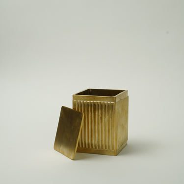 VARGA ( FRUIT BOX)
