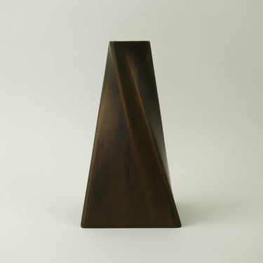 PRAVAHA ANGULAR VASE