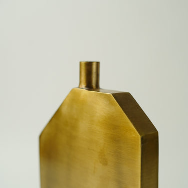 AVIDHI VERTICAL VASE