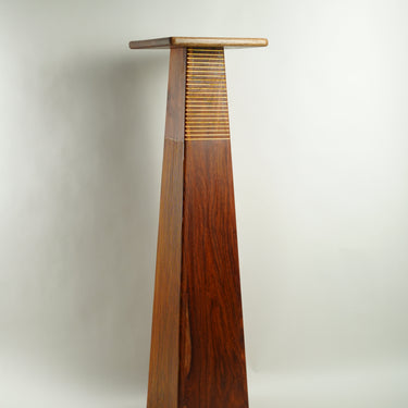 KANAK LARGE PEDESTAL