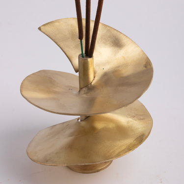 KUNDALI INCENSE HOLDER